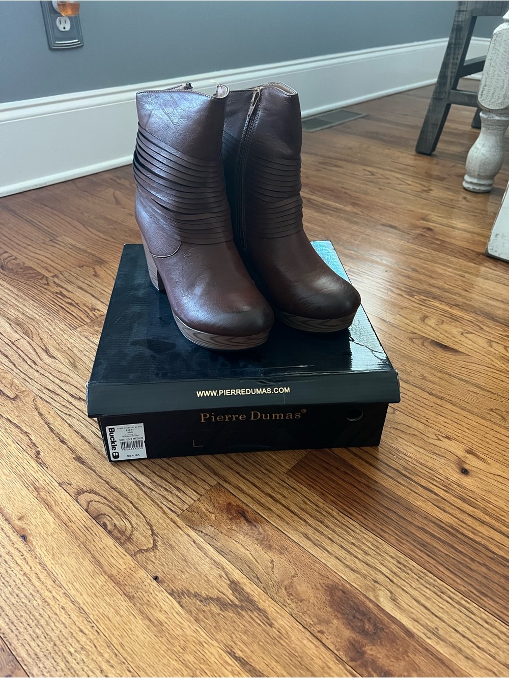 Pierre Dumas Dark Brown Ribbed Leather Ankle Boots